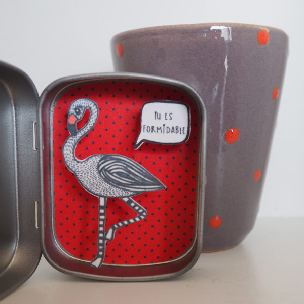 boite reconfort flamingo formidable 600x600 - Boite Réconfort Minute Flamant Formidable